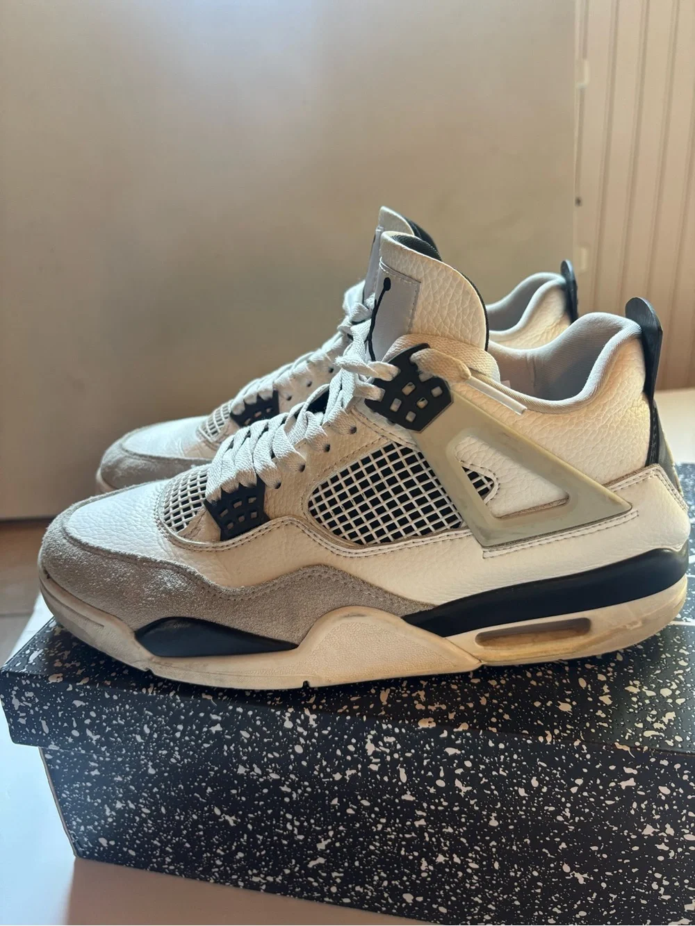 Jordan Air Jordan 4 Retro Military Black Men’s Sneakers DH6927-111, size 9